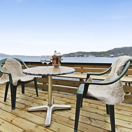Sea Side Apartment Bergen